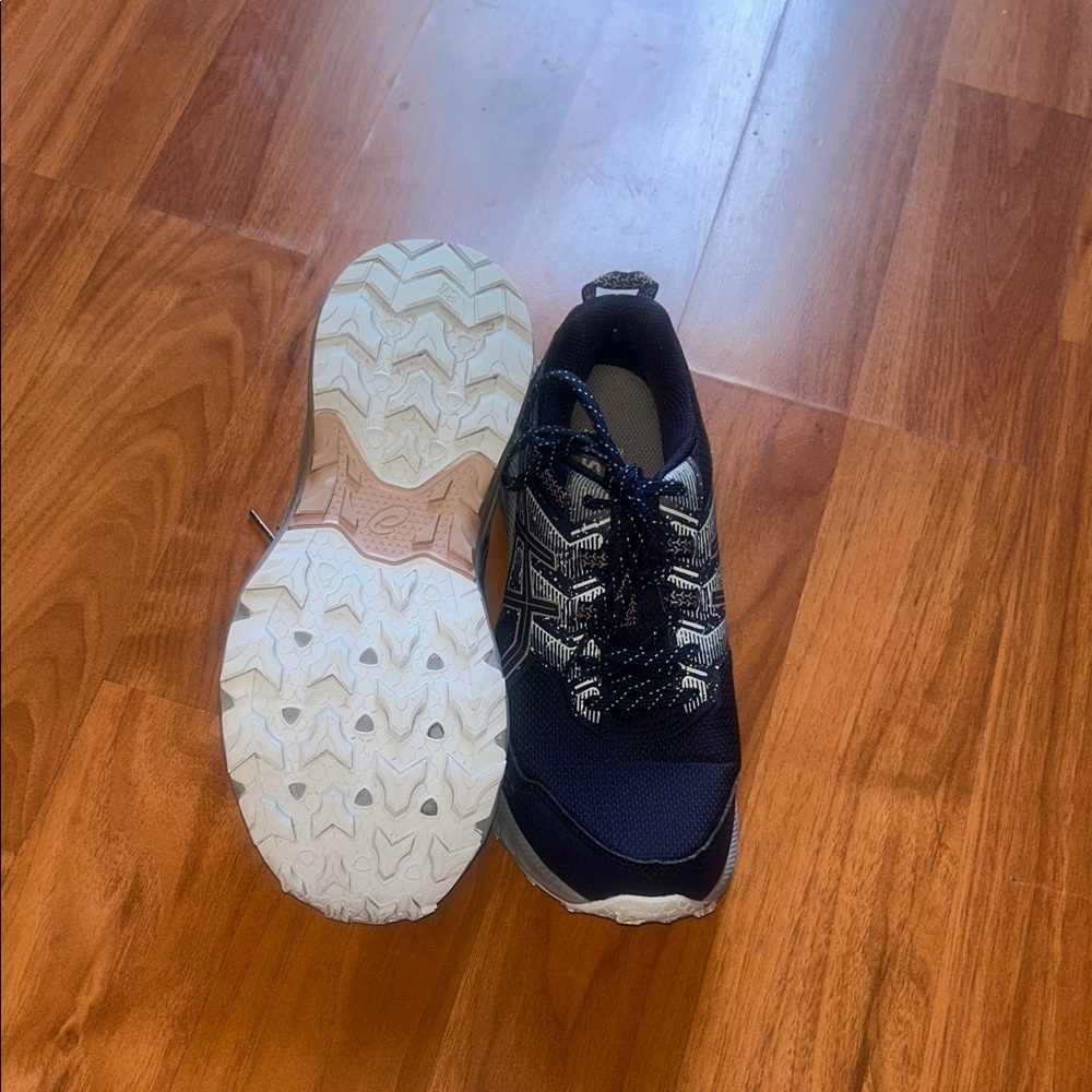 Asics Women's Navy Blue and White Sneakers - Picture 9 of 14